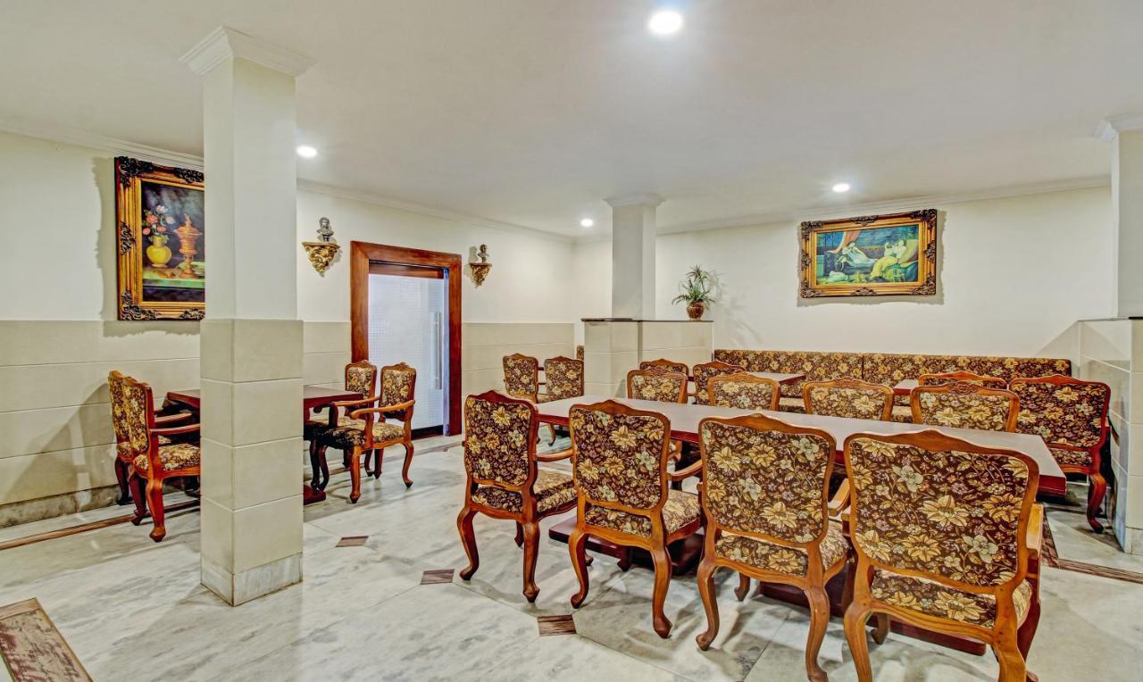 Treebo Prince Hotel กัตตะยัม ภายนอก รูปภาพ